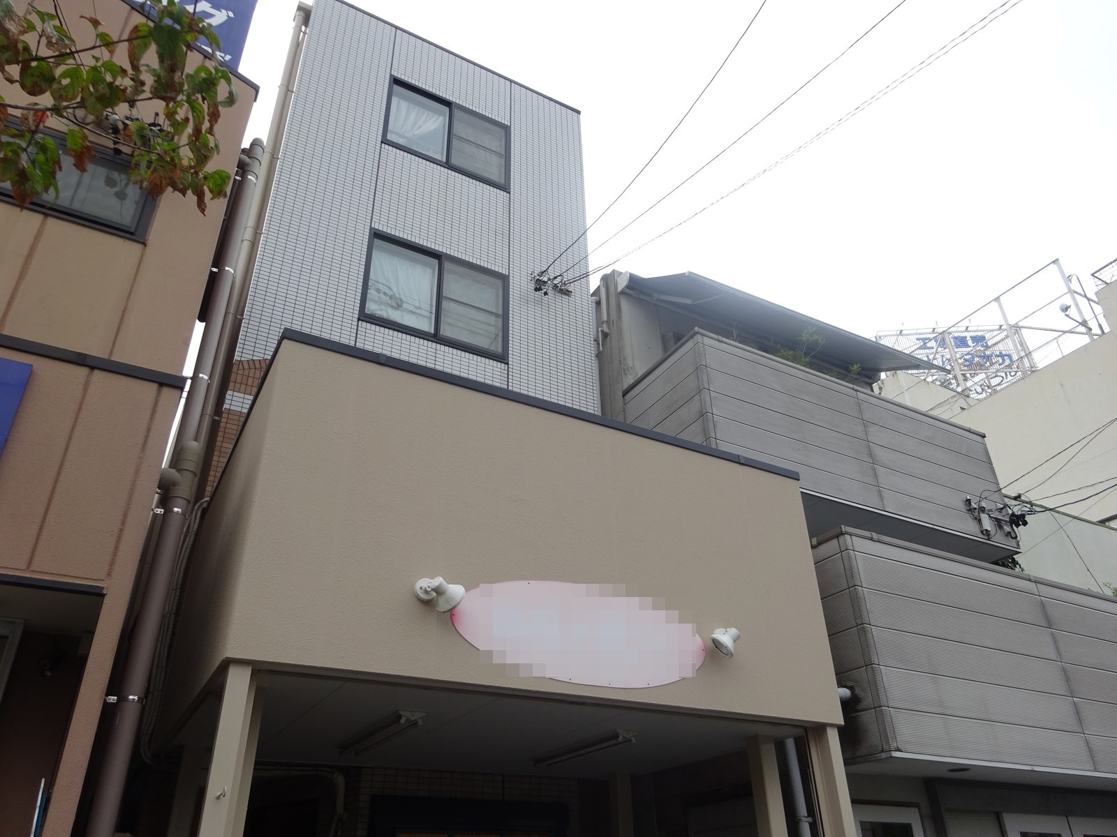 名古屋市北区　K様邸　井村建設の建物の屋根・外壁塗装工事を行いました。　断熱塗料ガイナ