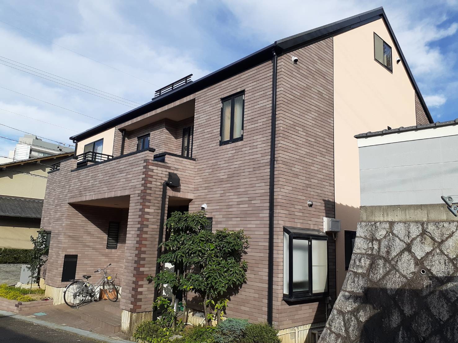 屋根外壁塗り替え in 刈谷市高松町　N様邸　リフォームスタジオニシヤマ
