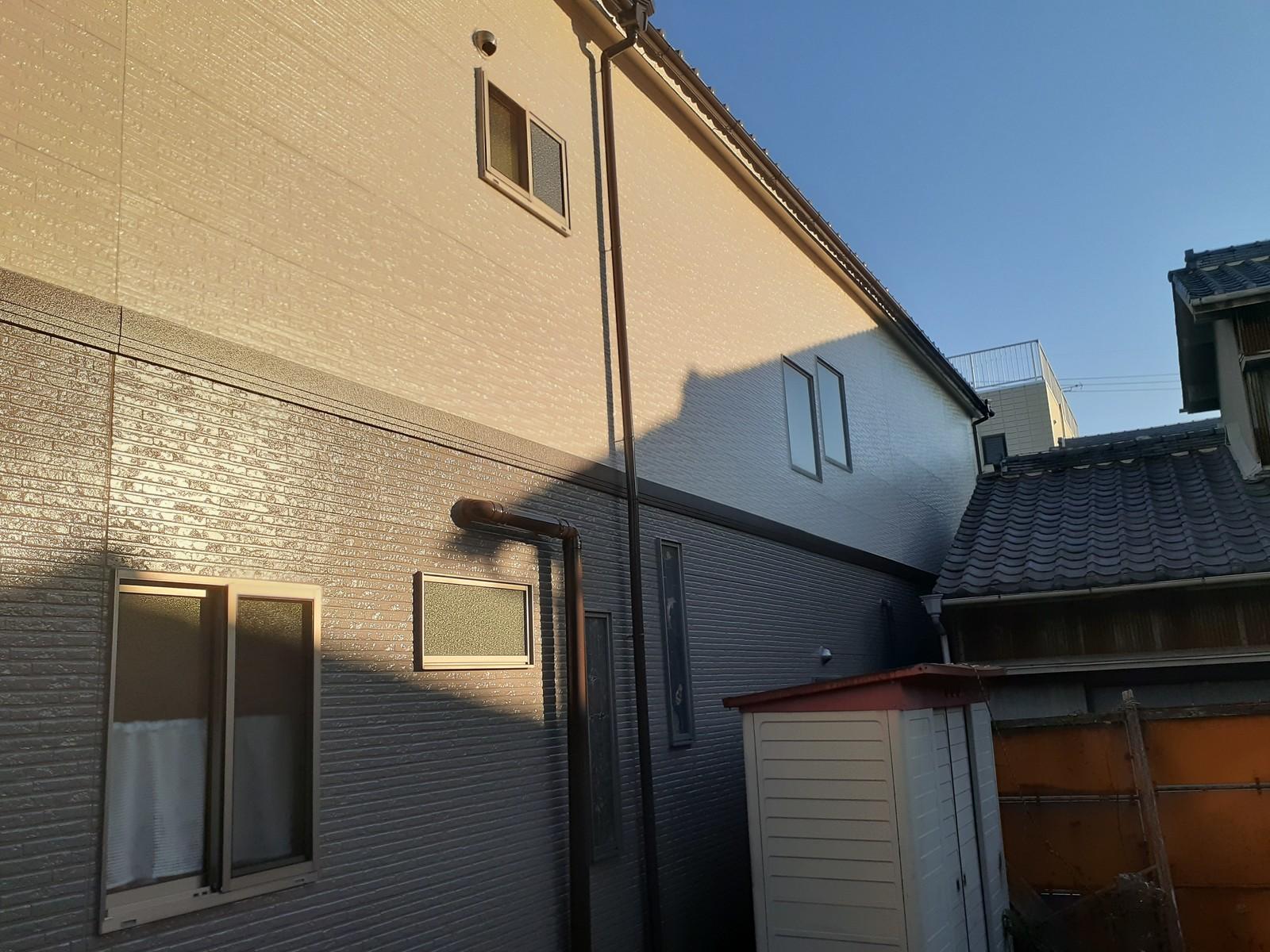 築12年の建物の外壁塗装とベランダ防水工事　名古屋市北区　N様邸