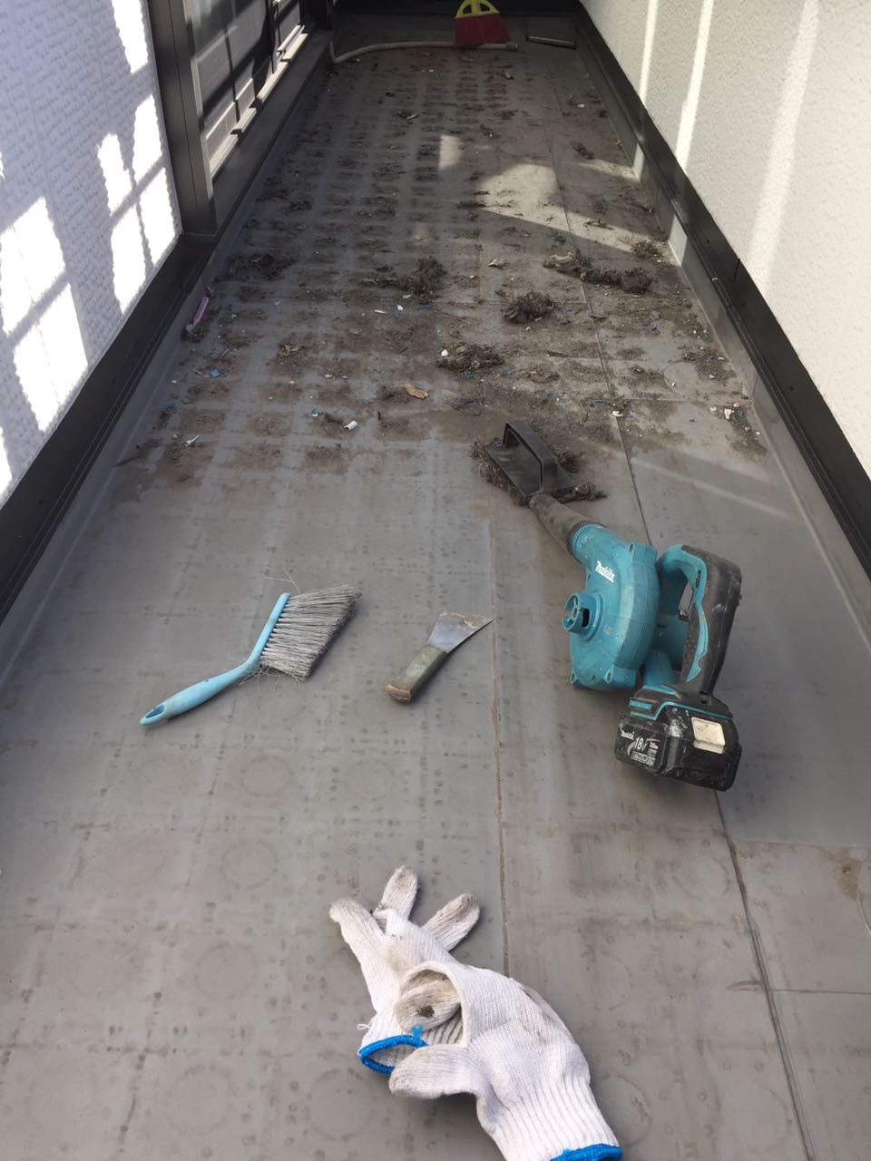 【防水工事】清掃・ケレン作業