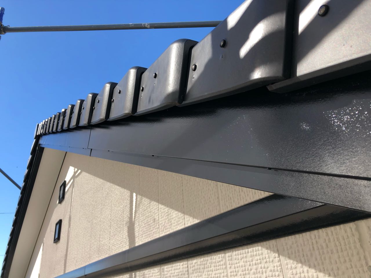 【破風・鼻隠し塗装】完了