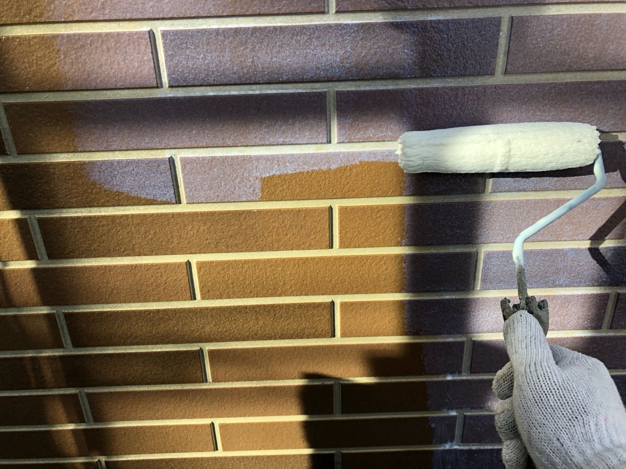 【外壁塗装1】中塗り