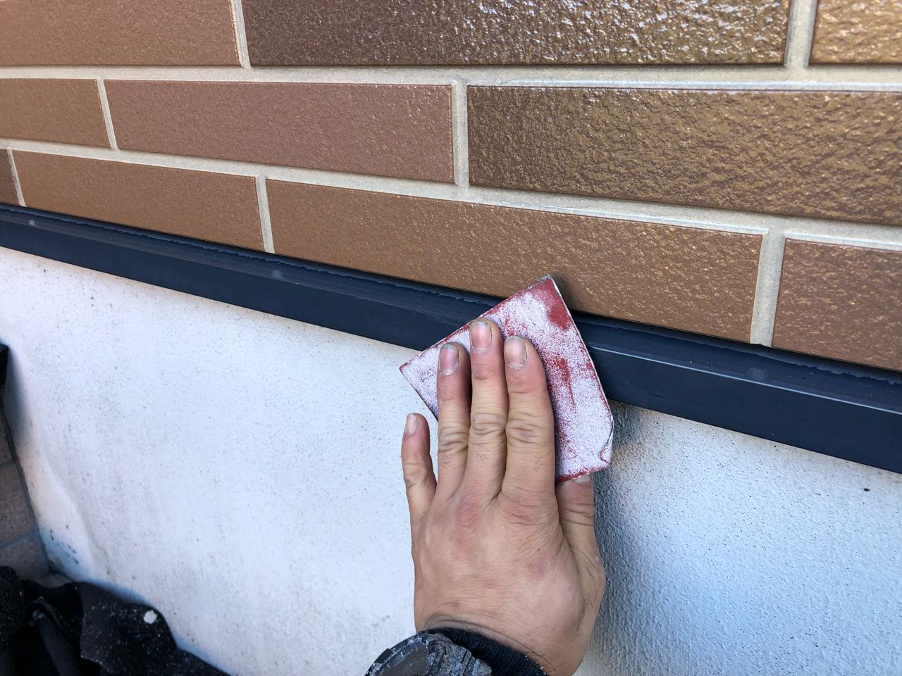 【水切り塗装】ケレン作業