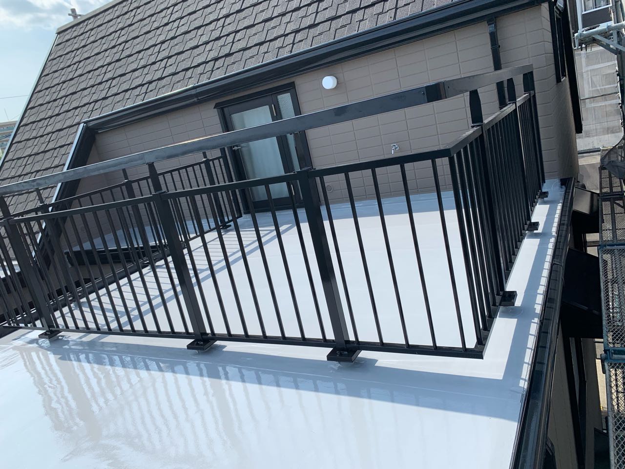 【防水工事】トップコート塗布