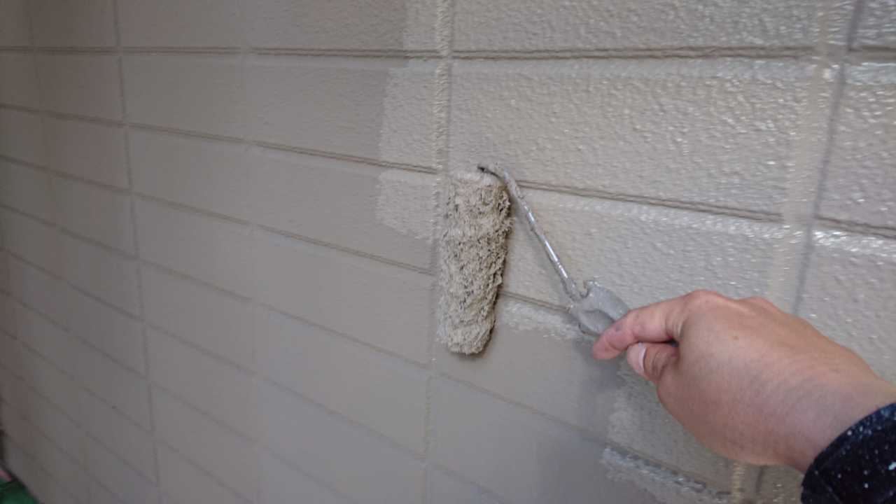 【外壁塗装1】上塗り