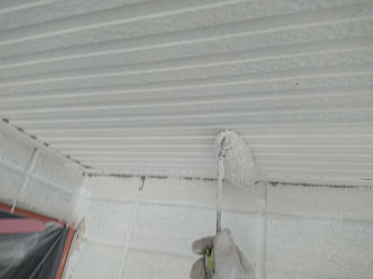 【軒天塗装】上塗り