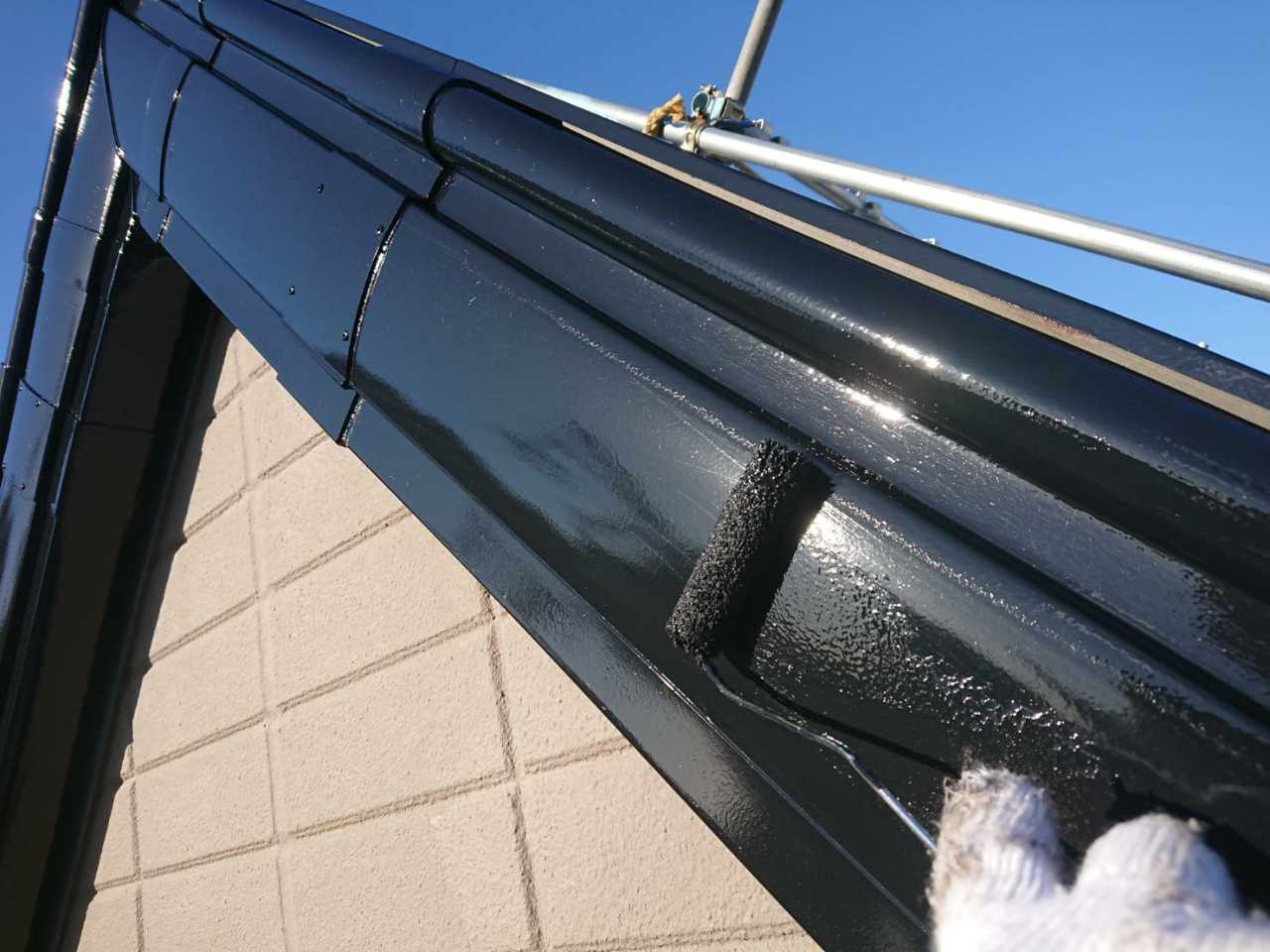 【破風・鼻隠し塗装】上塗り