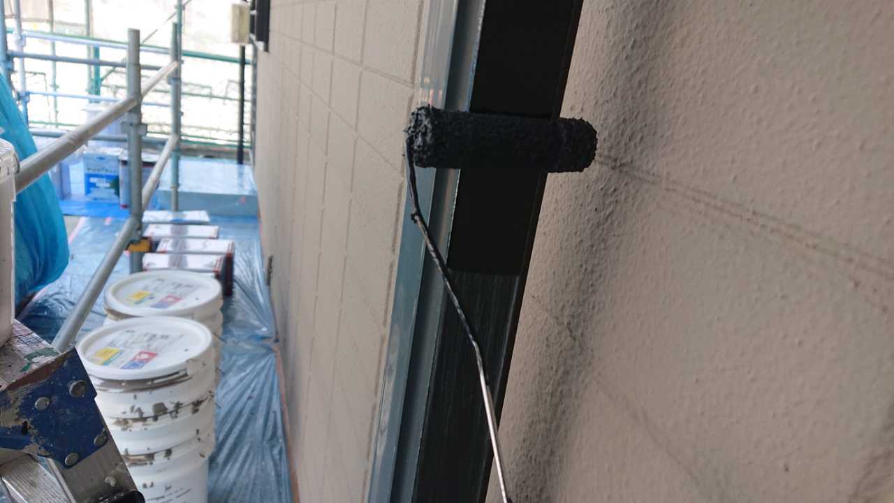 【雨樋塗装】下塗り