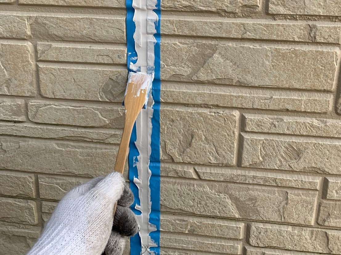 【シーリング工事】ヘラ押さえ