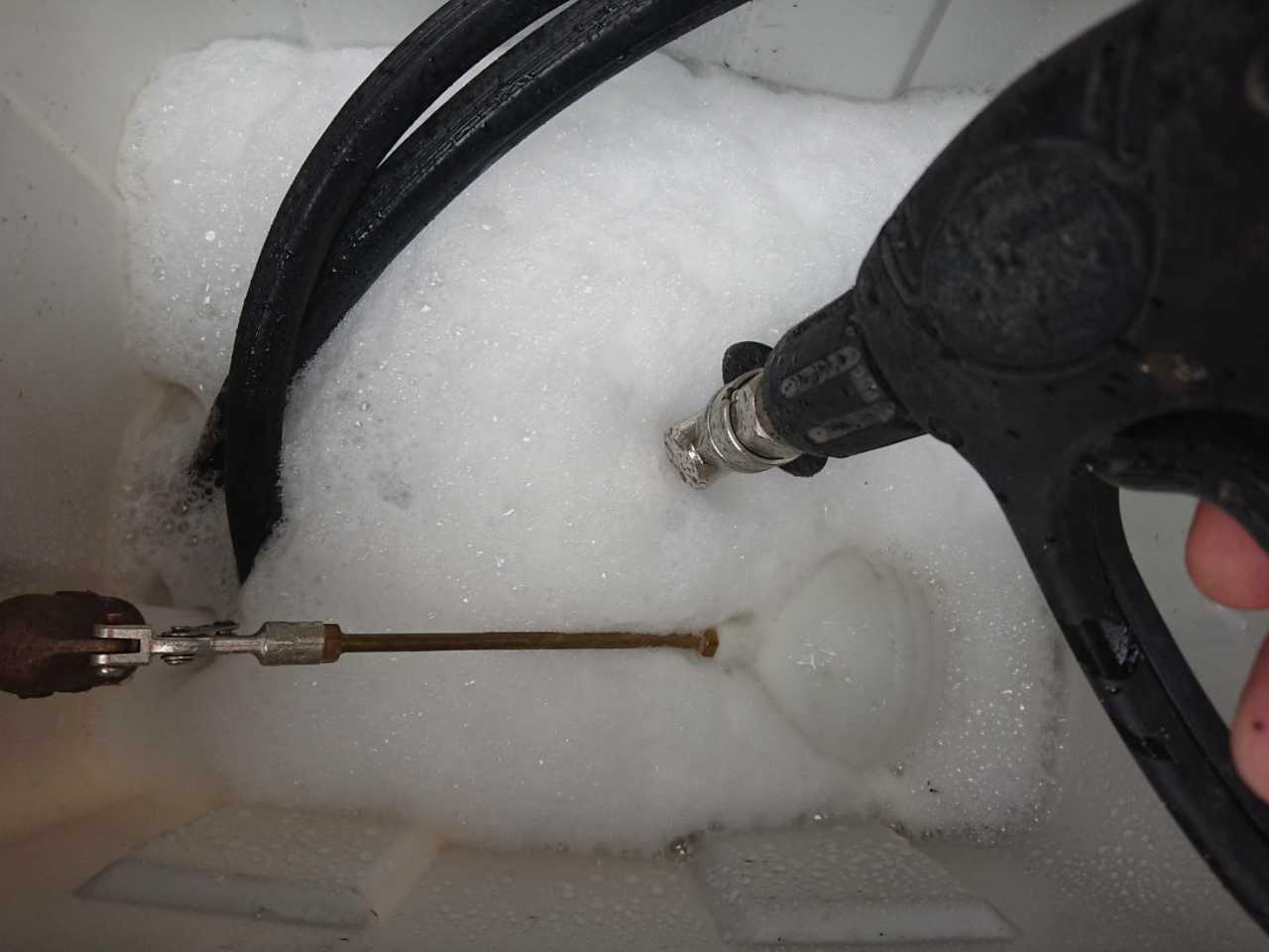 【バイオ洗剤準備】洗浄液攪拌