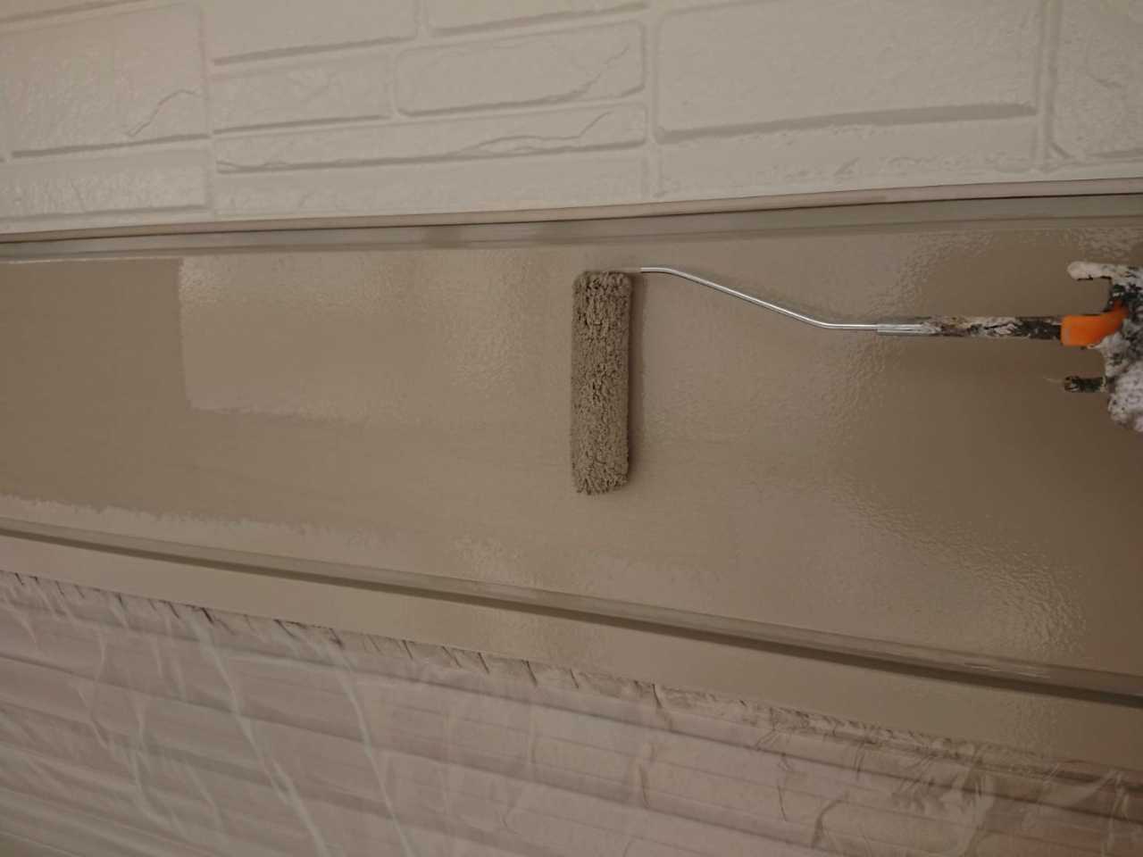 【シャッターボックス塗装】下塗り