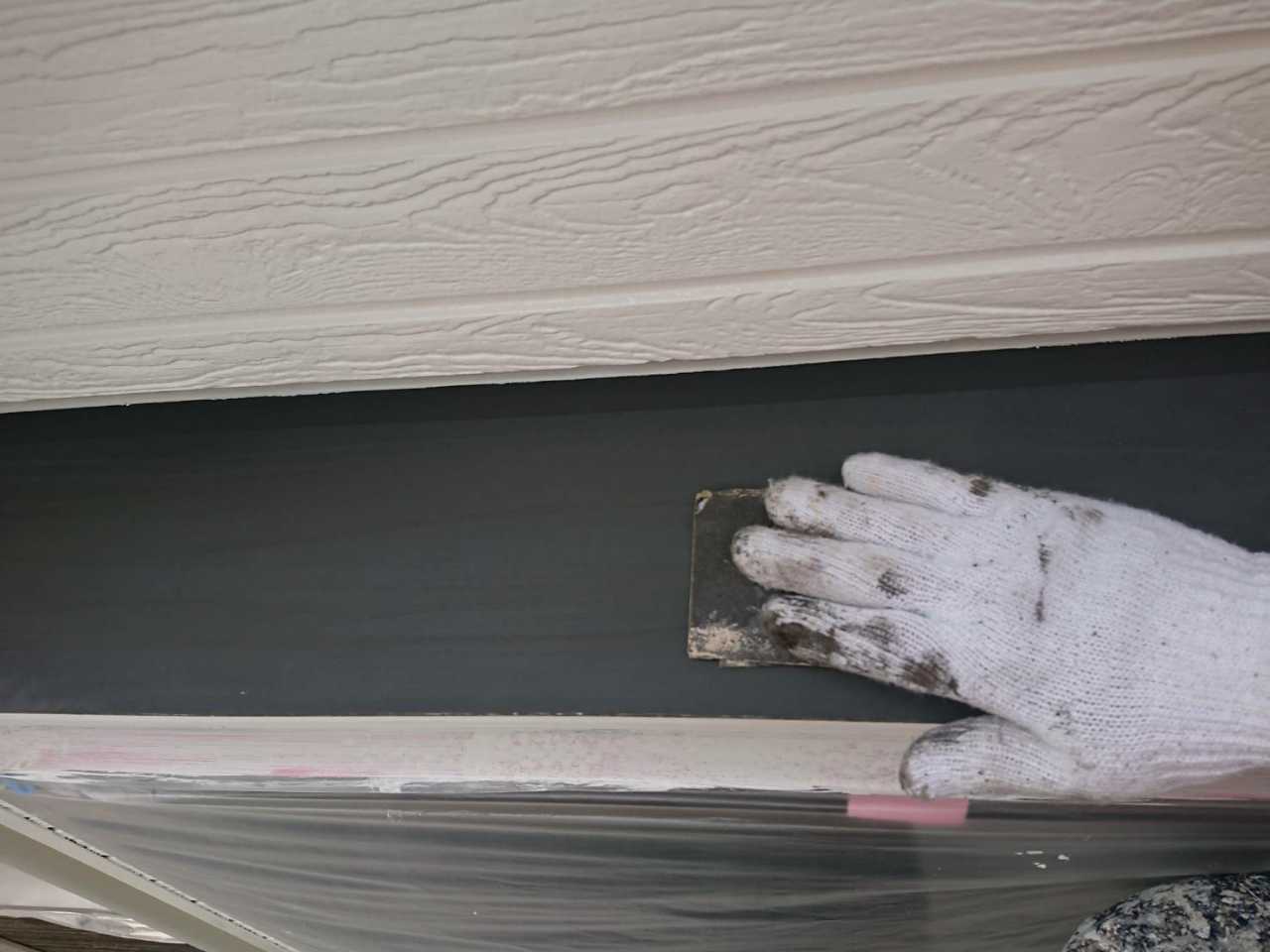 【庇塗装】ケレン作業