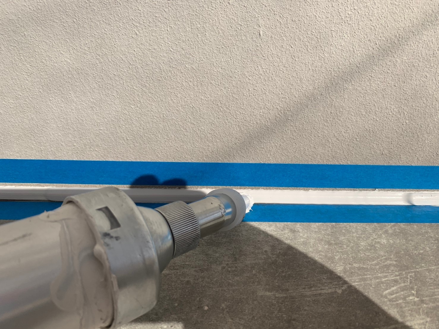 【シーリング工事】コーキング充填