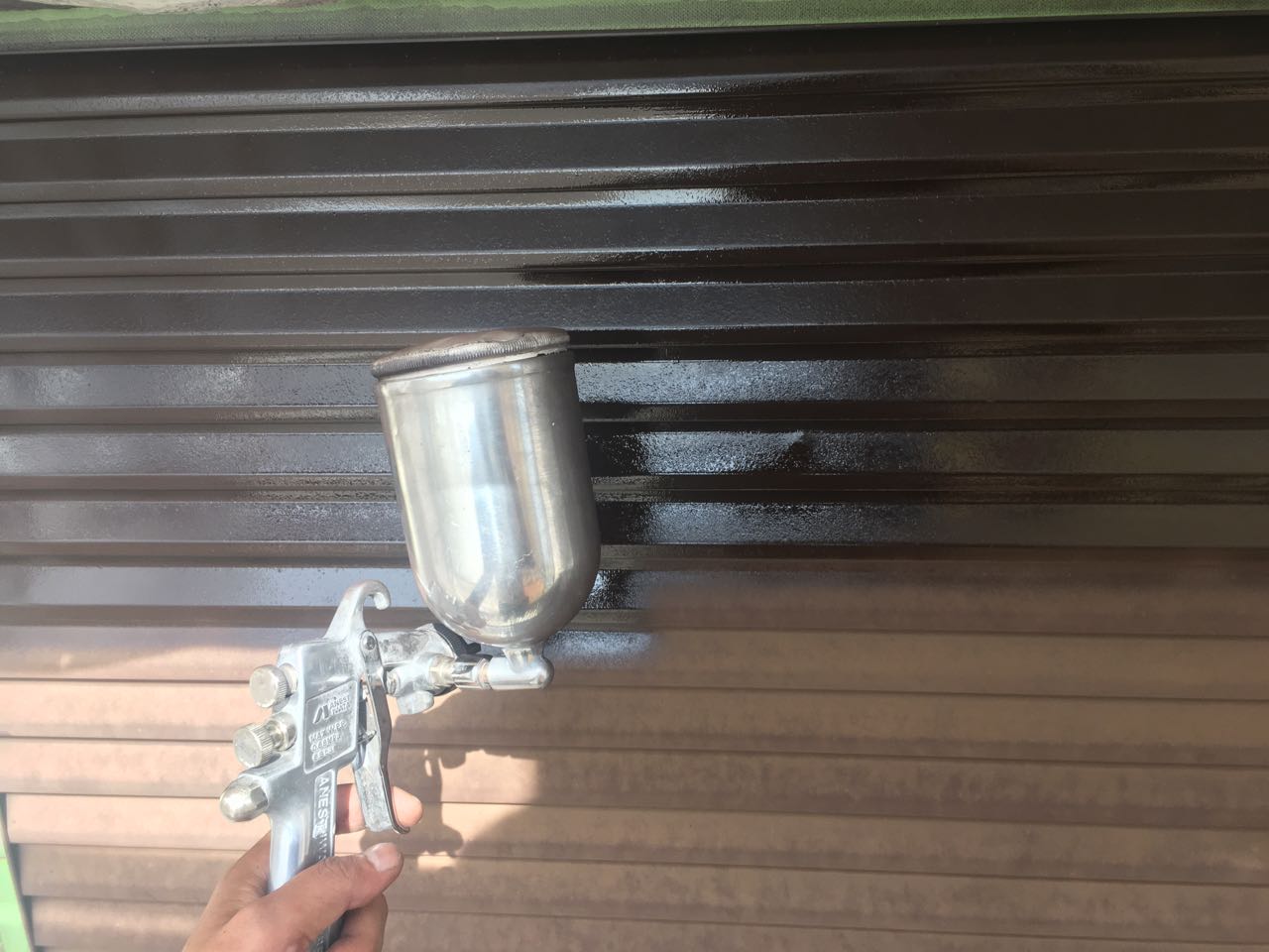 【雨戸塗装】下塗り