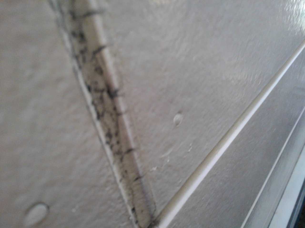 【シーリング工事】施工前