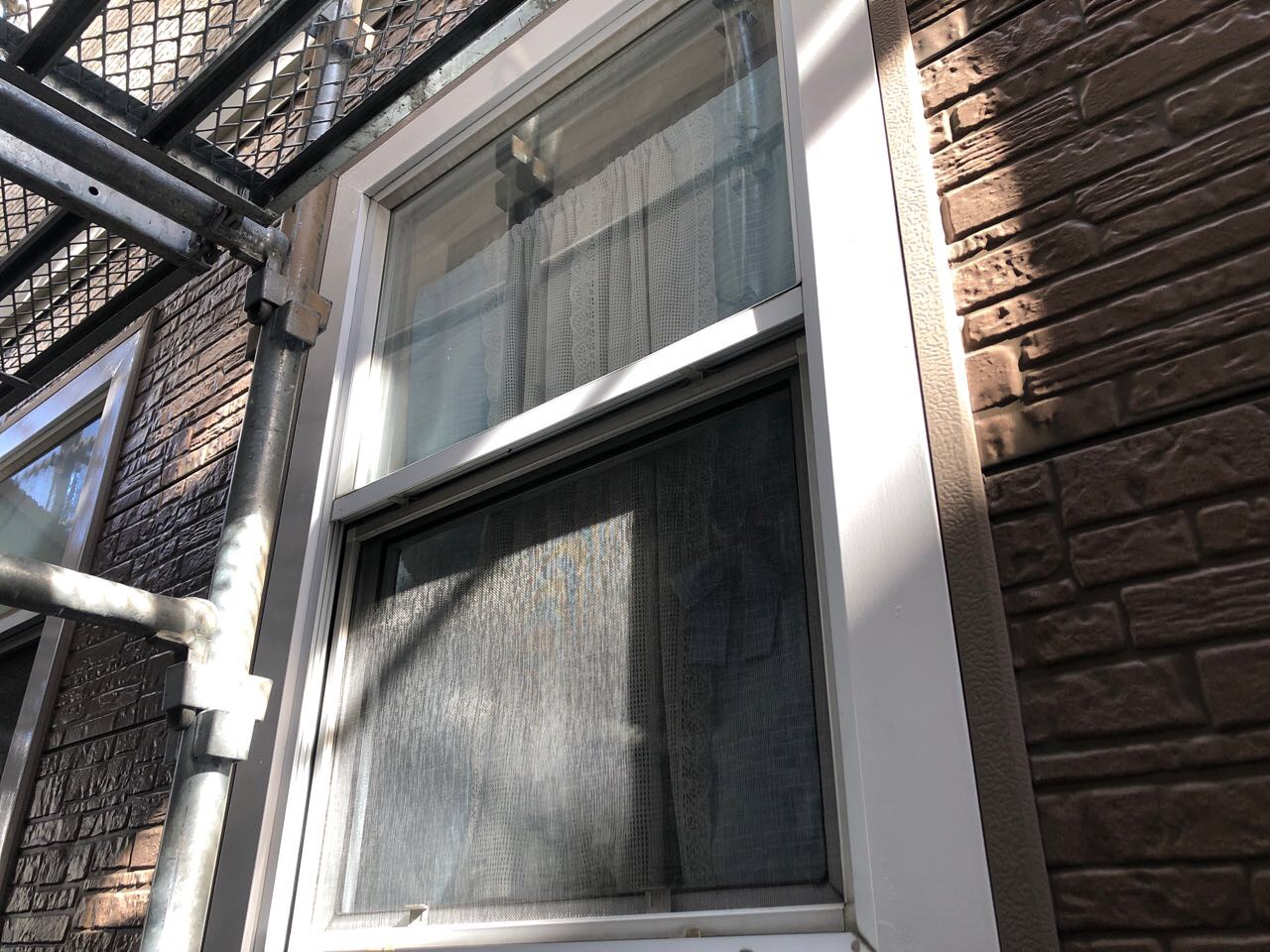 【雨戸塗装】ケレン作業