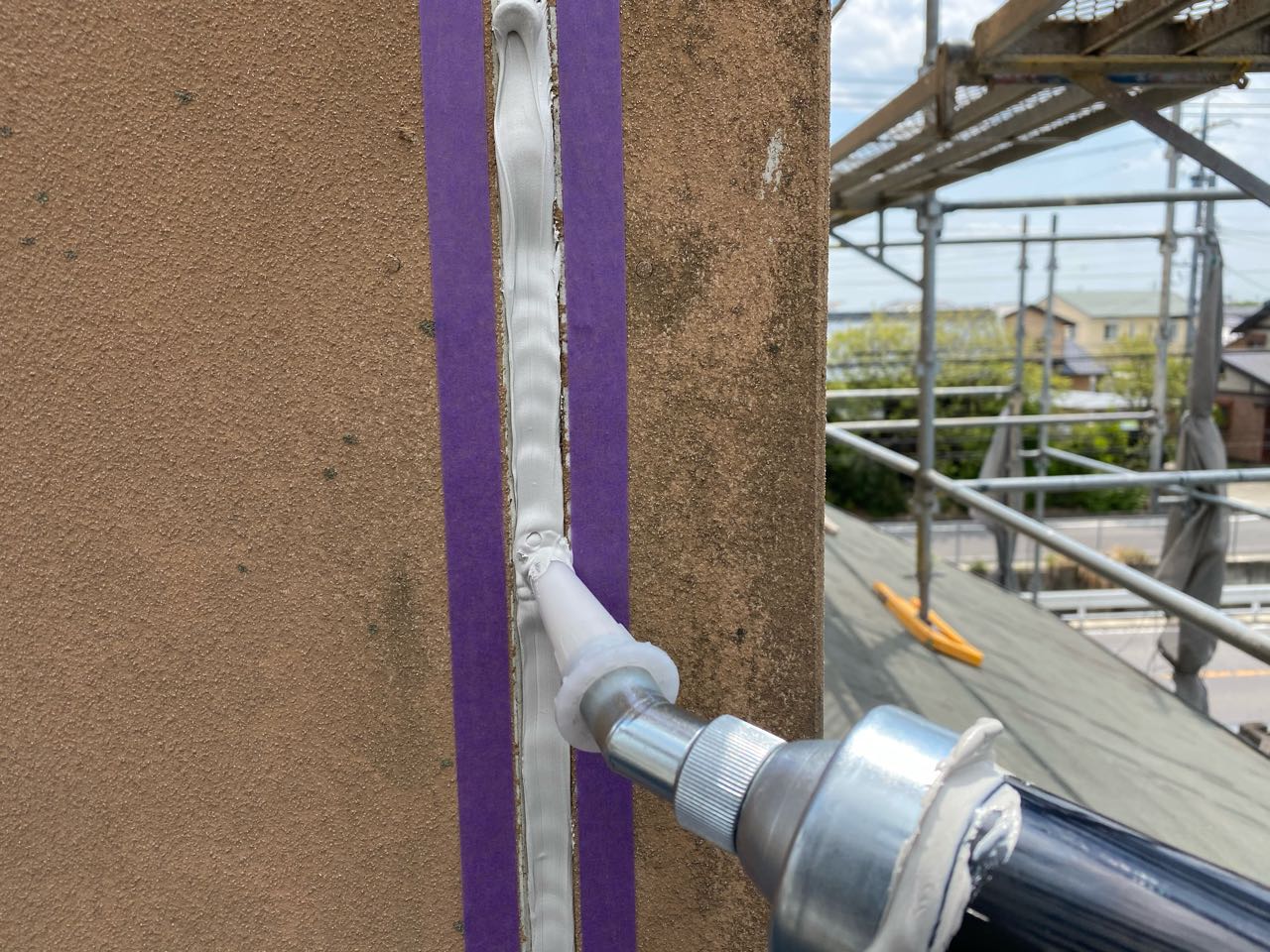 【シーリング工事】コーキング充填