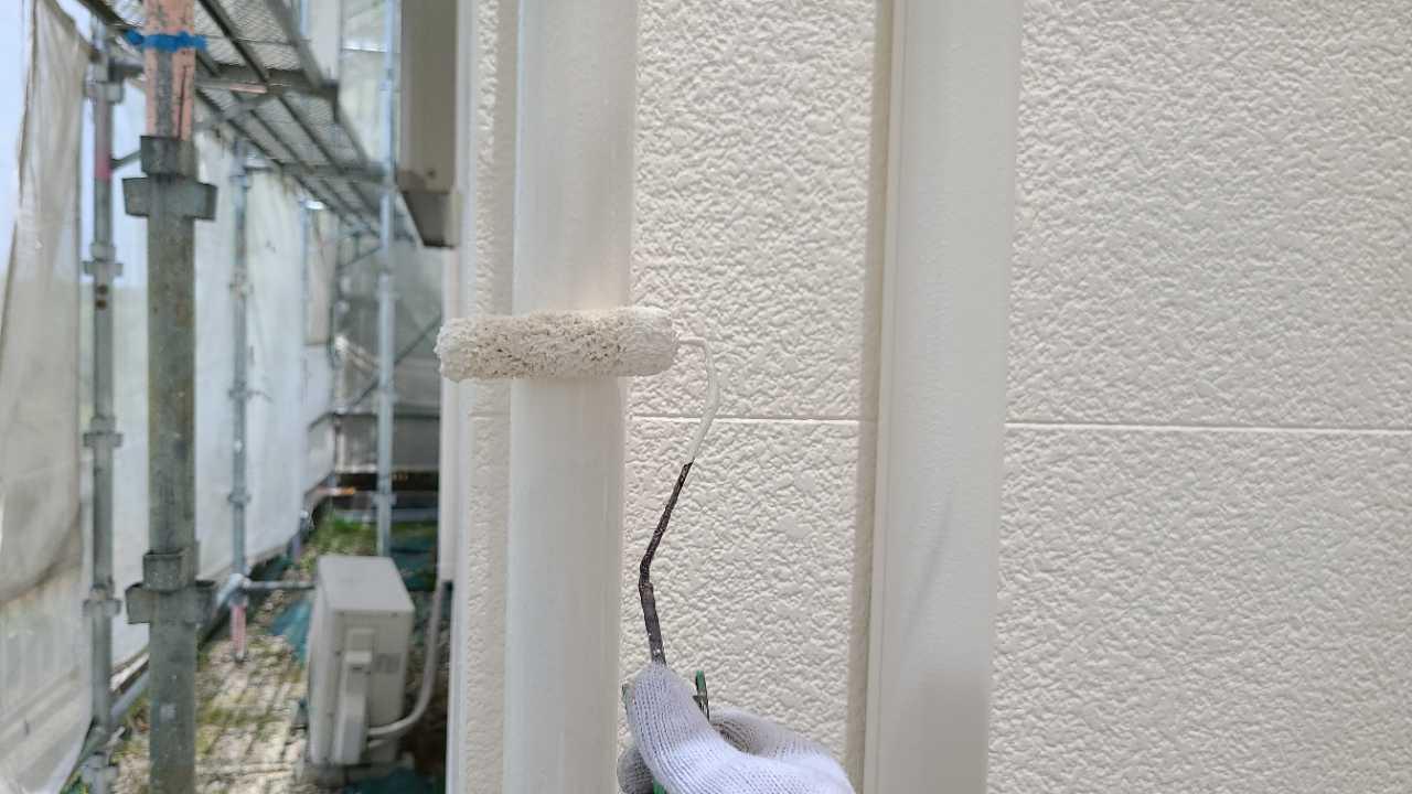 【雨樋塗装】上塗り