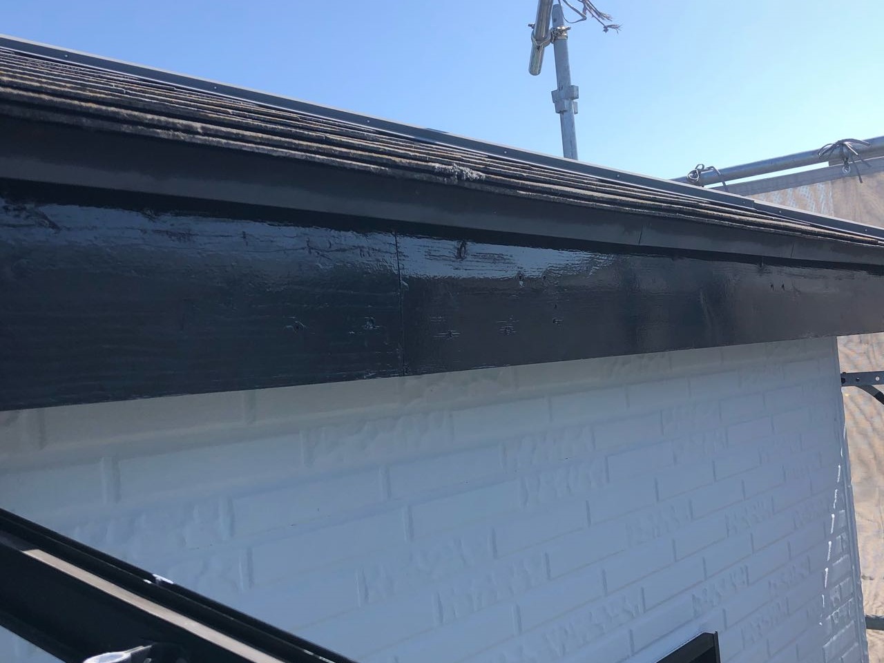 【破風・鼻隠し塗装】完了