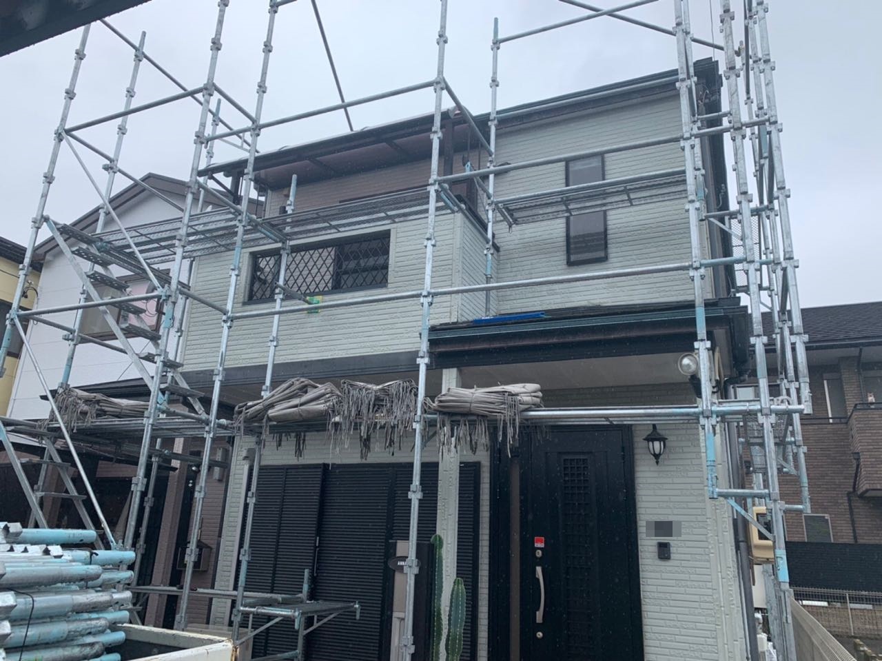 【足場設置工事】設置中