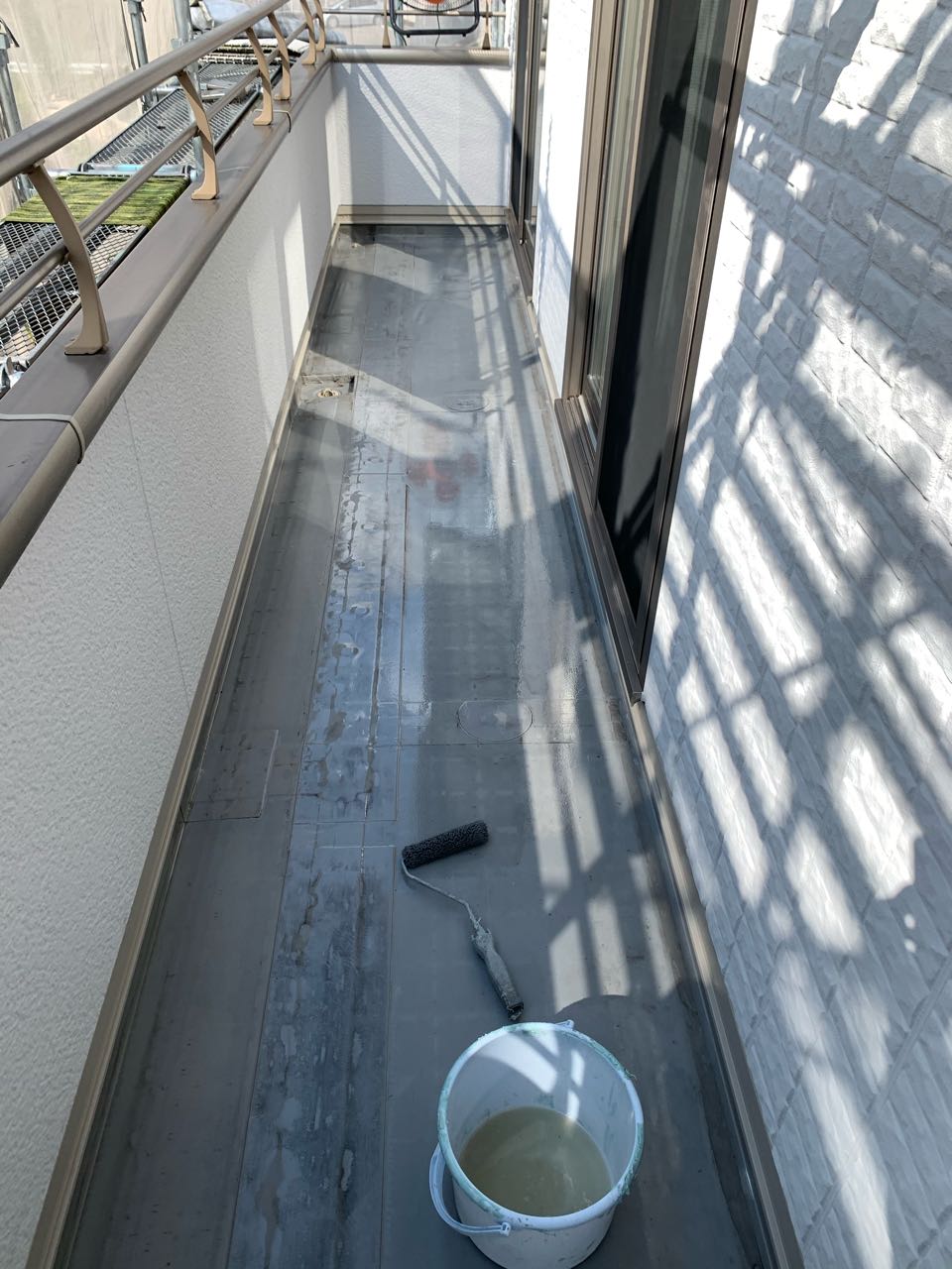 【防水工事】プライマー塗布