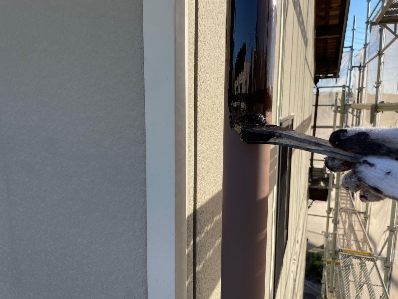 【雨樋塗装】下塗り