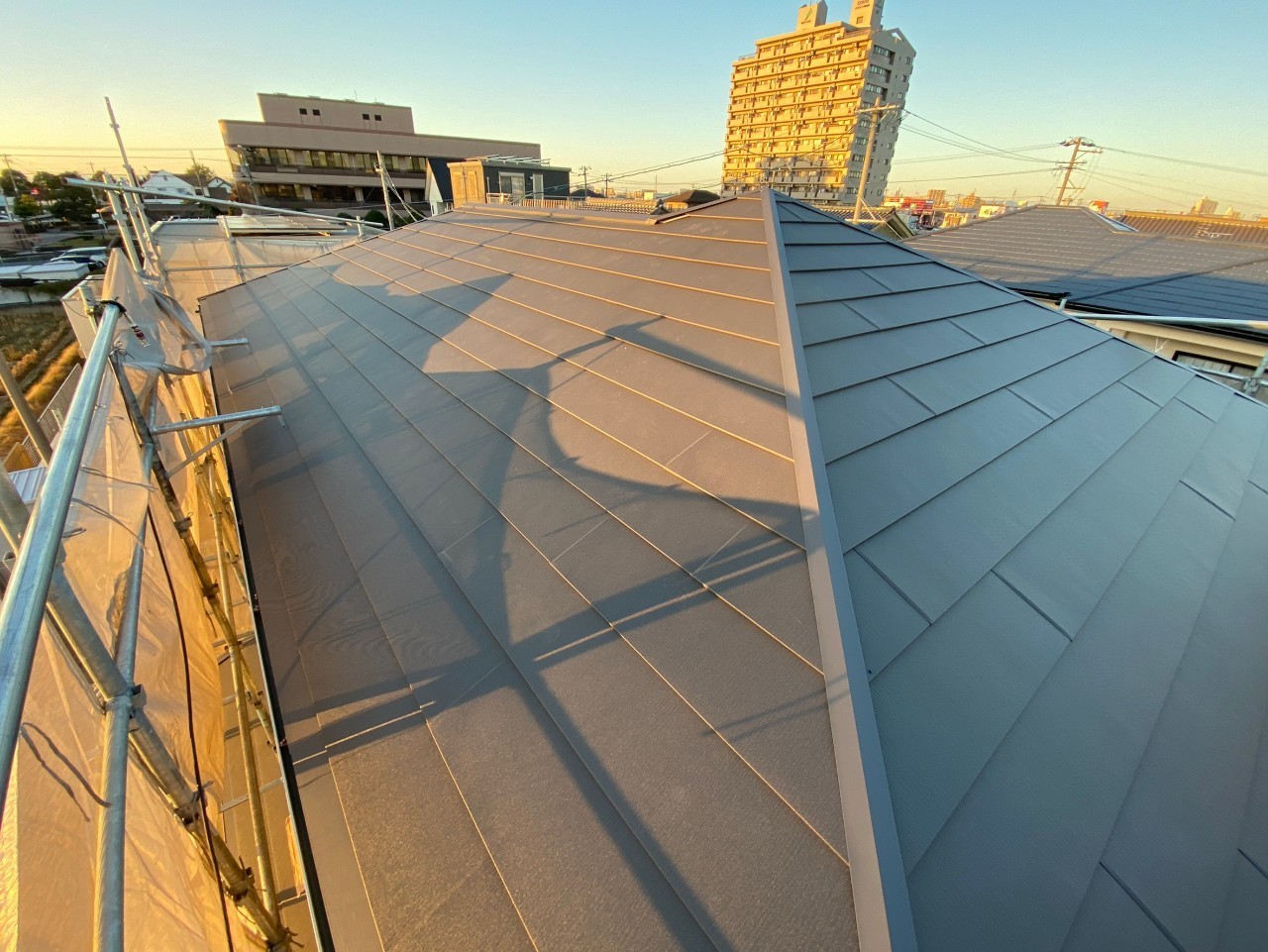 【屋根板金工事】完成全景
