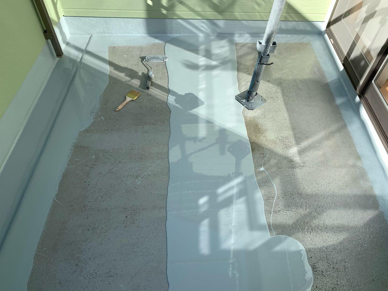 【防水工事】ウレタン防水塗布1回目