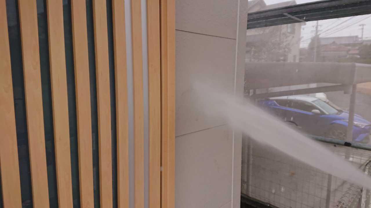 【外壁洗浄】バイオ洗剤塗布