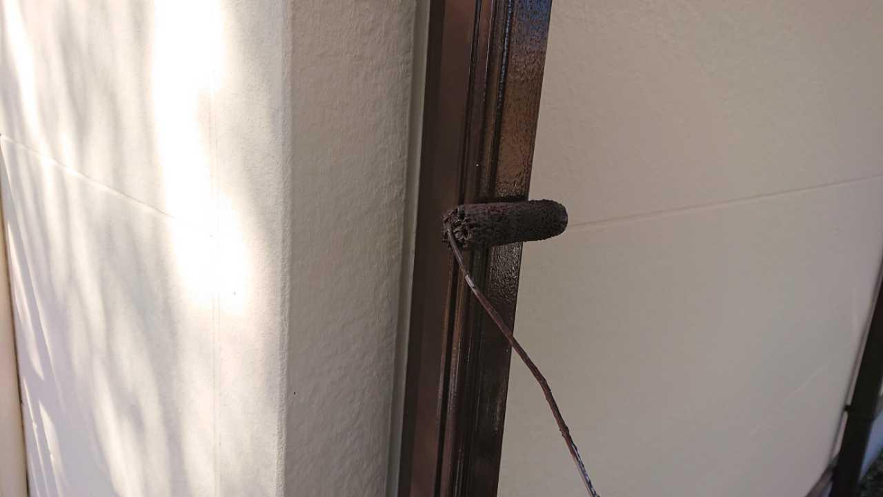 【雨樋塗装】上塗り