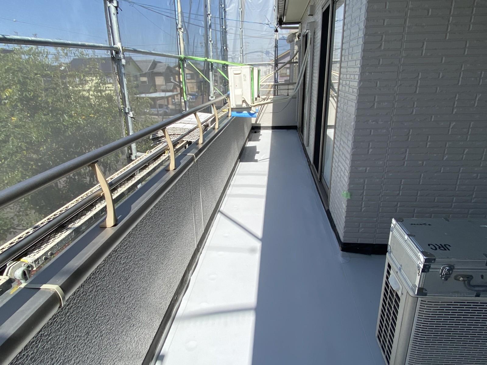 【防水工事】トップコート塗布