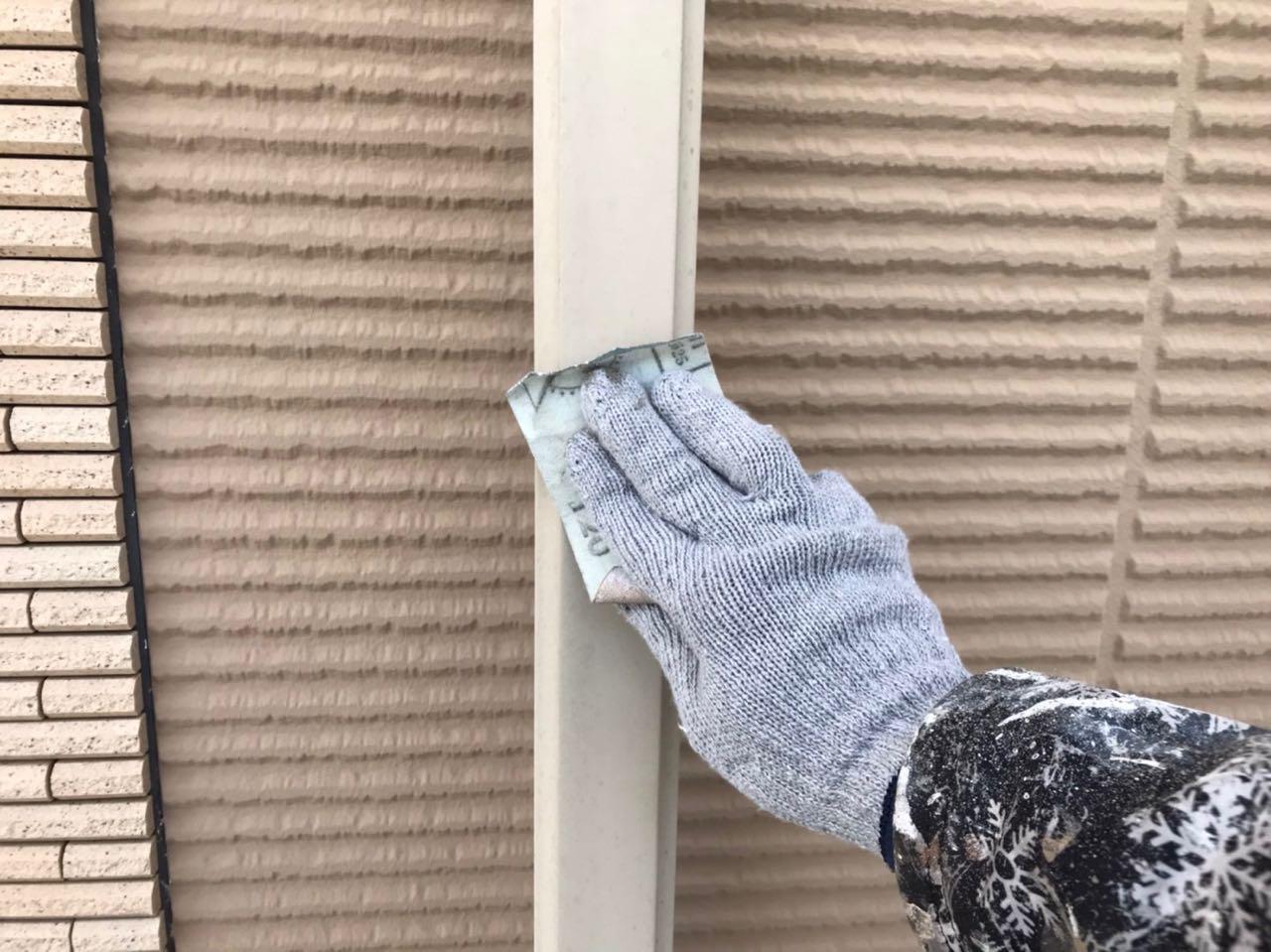 【雨樋塗装】ケレン作業