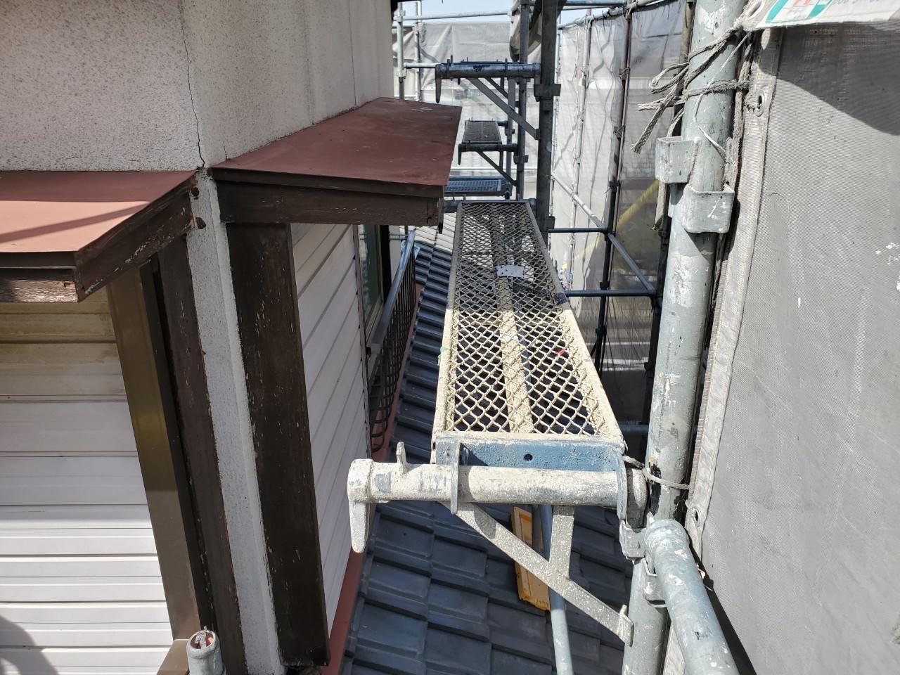 【足場設置工事】設置中