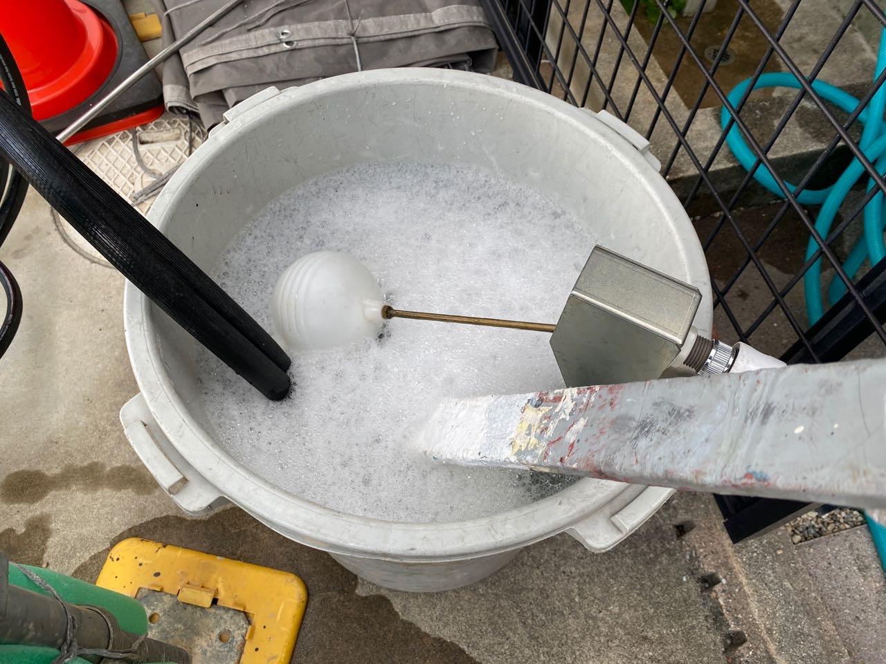 【バイオ洗剤準備】洗浄液攪拌