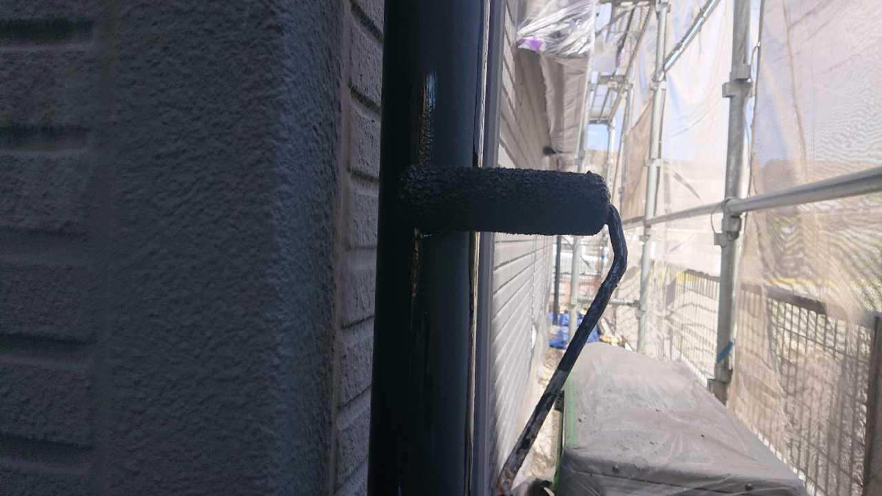 【雨樋塗装】下塗り