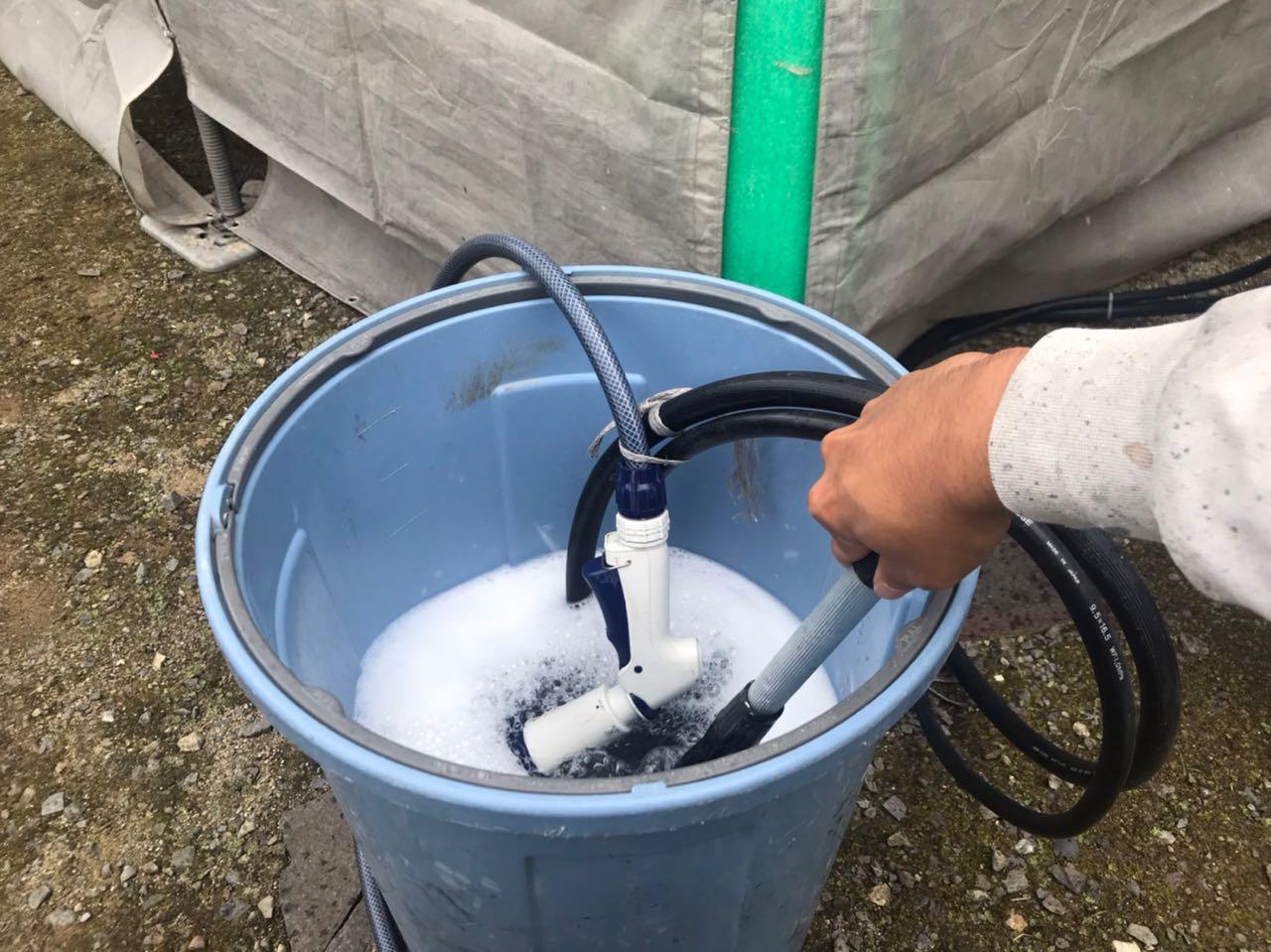 【バイオ洗剤準備】洗浄液攪拌