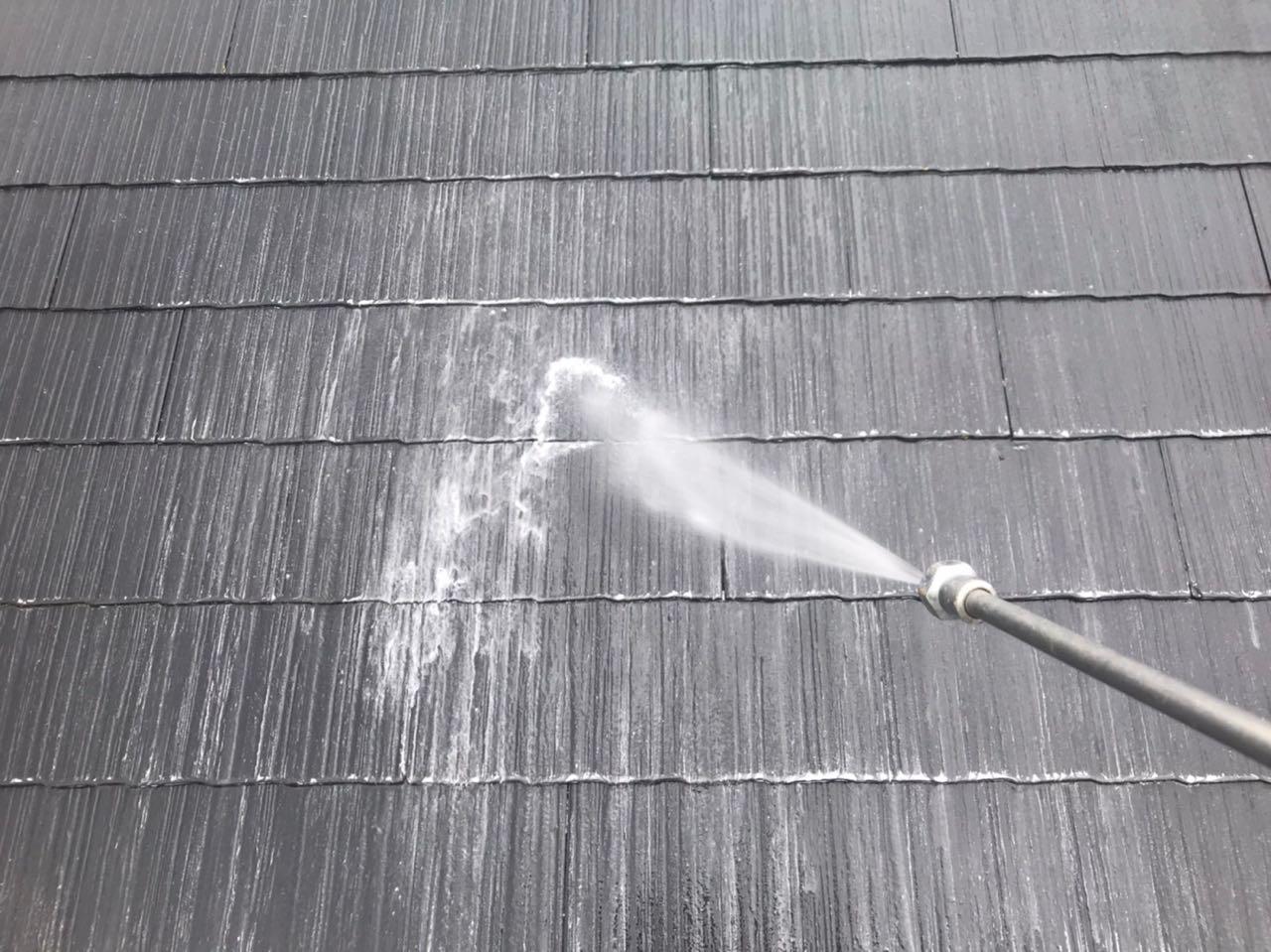 【屋根洗浄】バイオ洗剤塗布