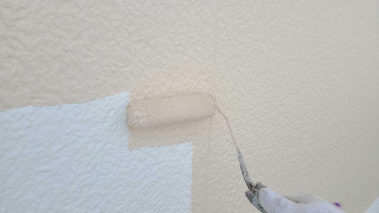 【外壁塗装1】中塗り
