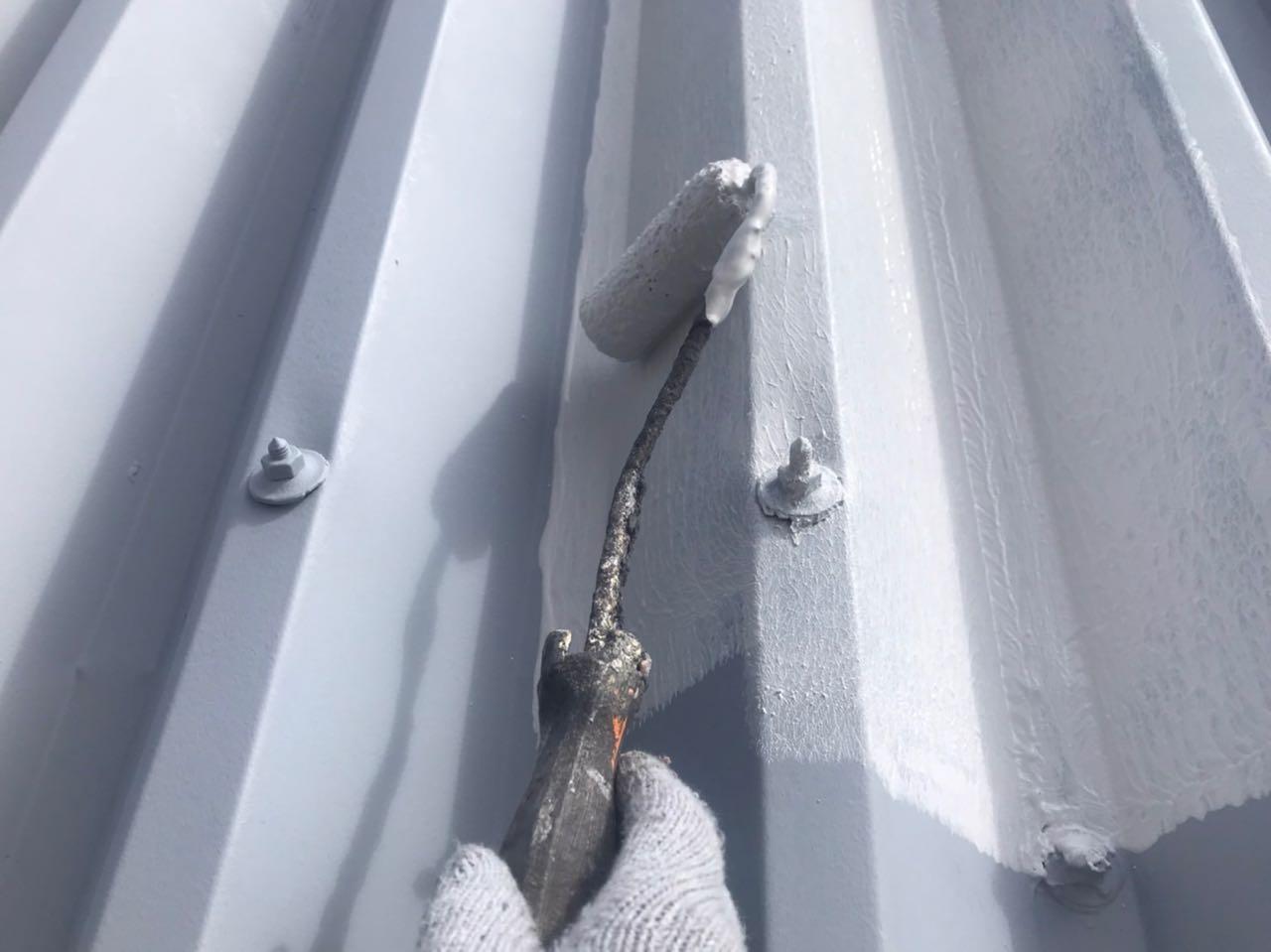 【屋根塗装】中塗り