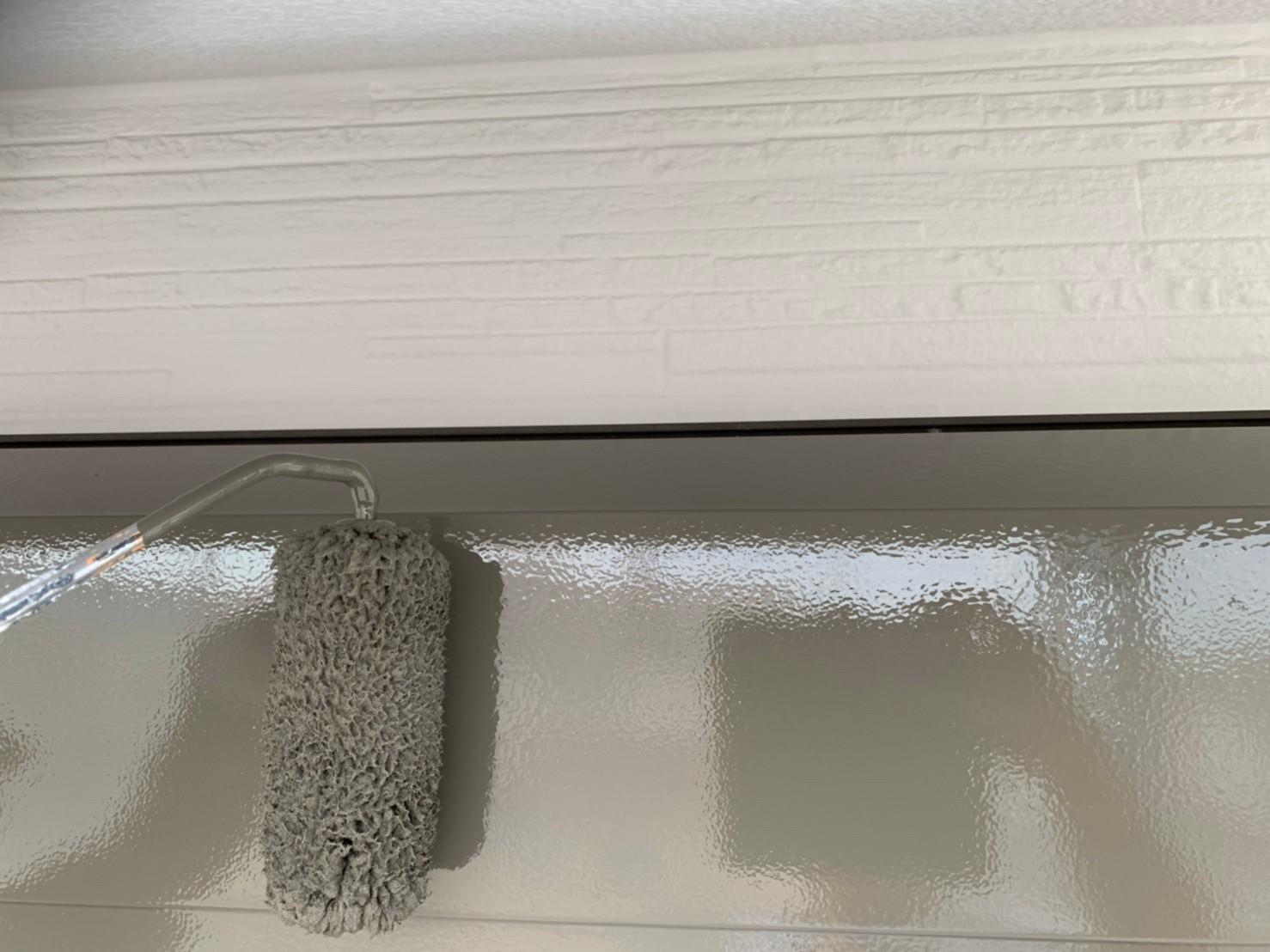 【シャッターボックス塗装】上塗り