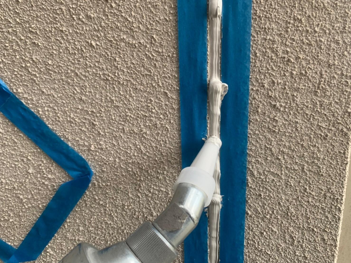 【シーリング工事】コーキング充填