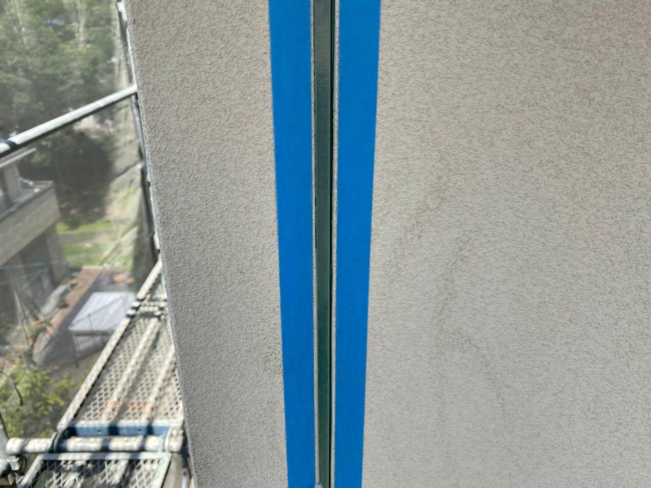 【シーリング工事】マスキング貼り