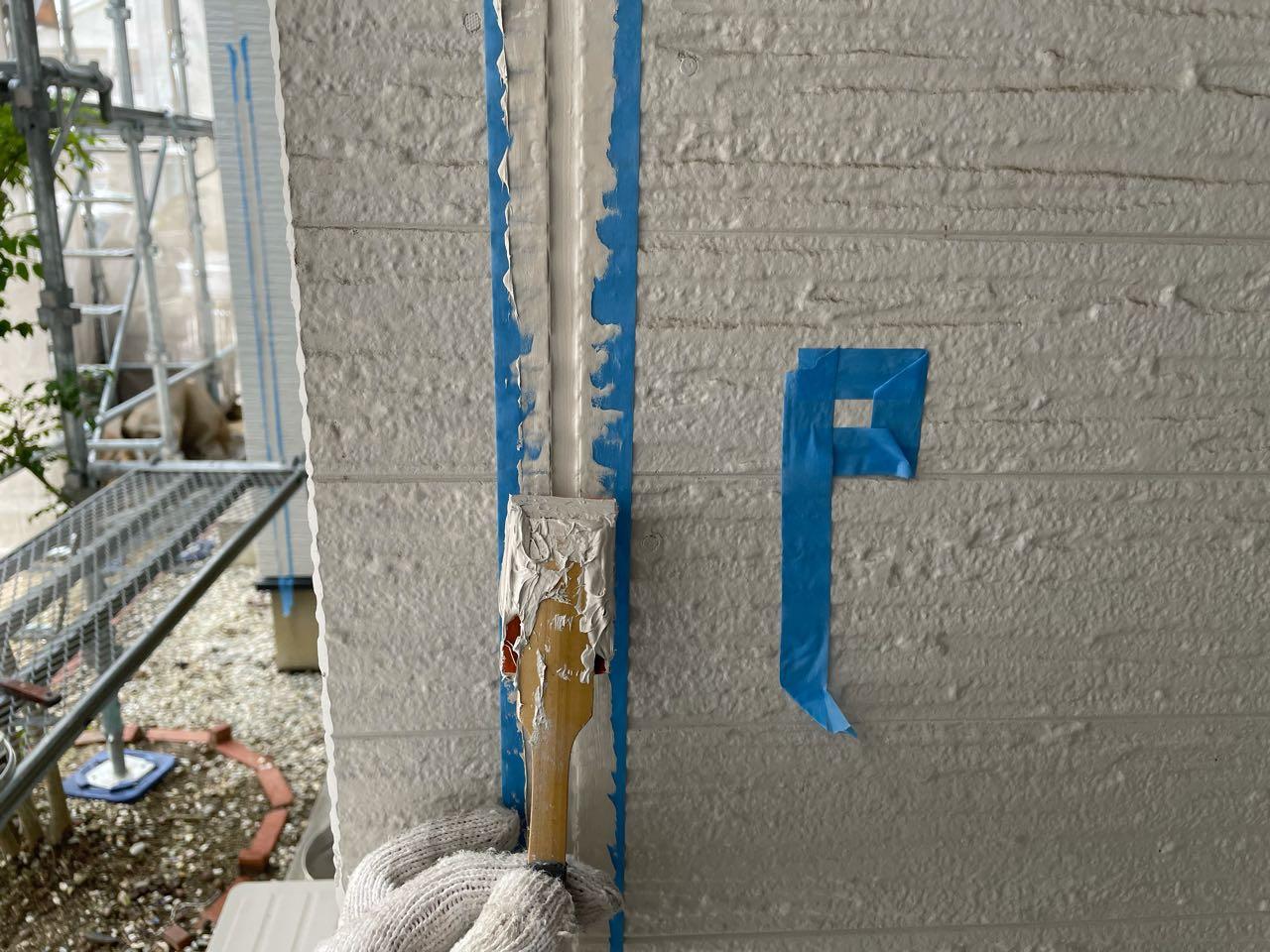 【シーリング工事】ヘラ押さえ