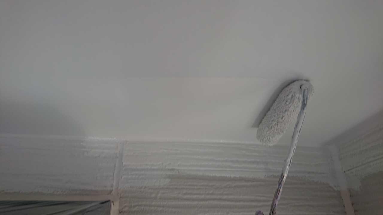 【軒天塗装】上塗り