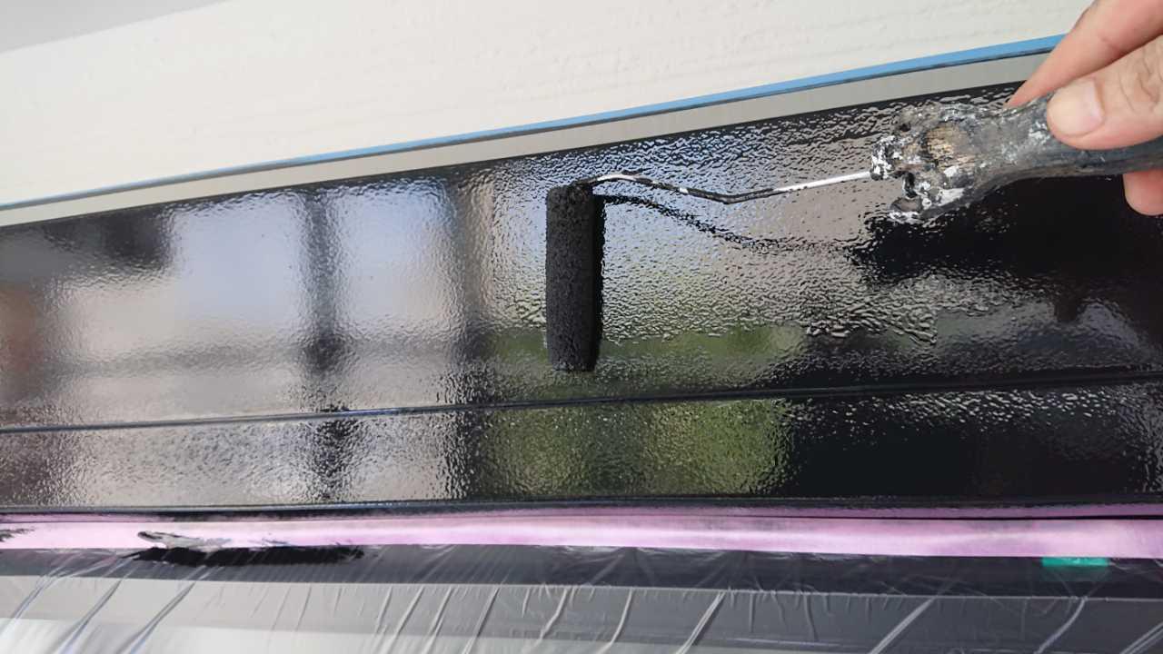 【シャッターボックス塗装】上塗り