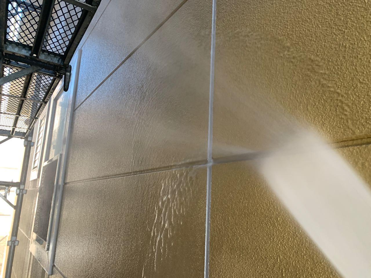 【外壁洗浄】バイオ洗剤塗布