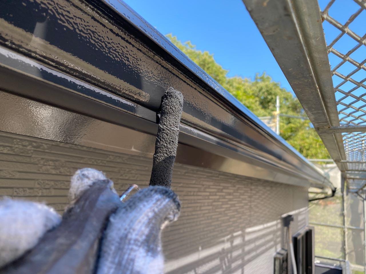 【雨樋塗装】上塗り