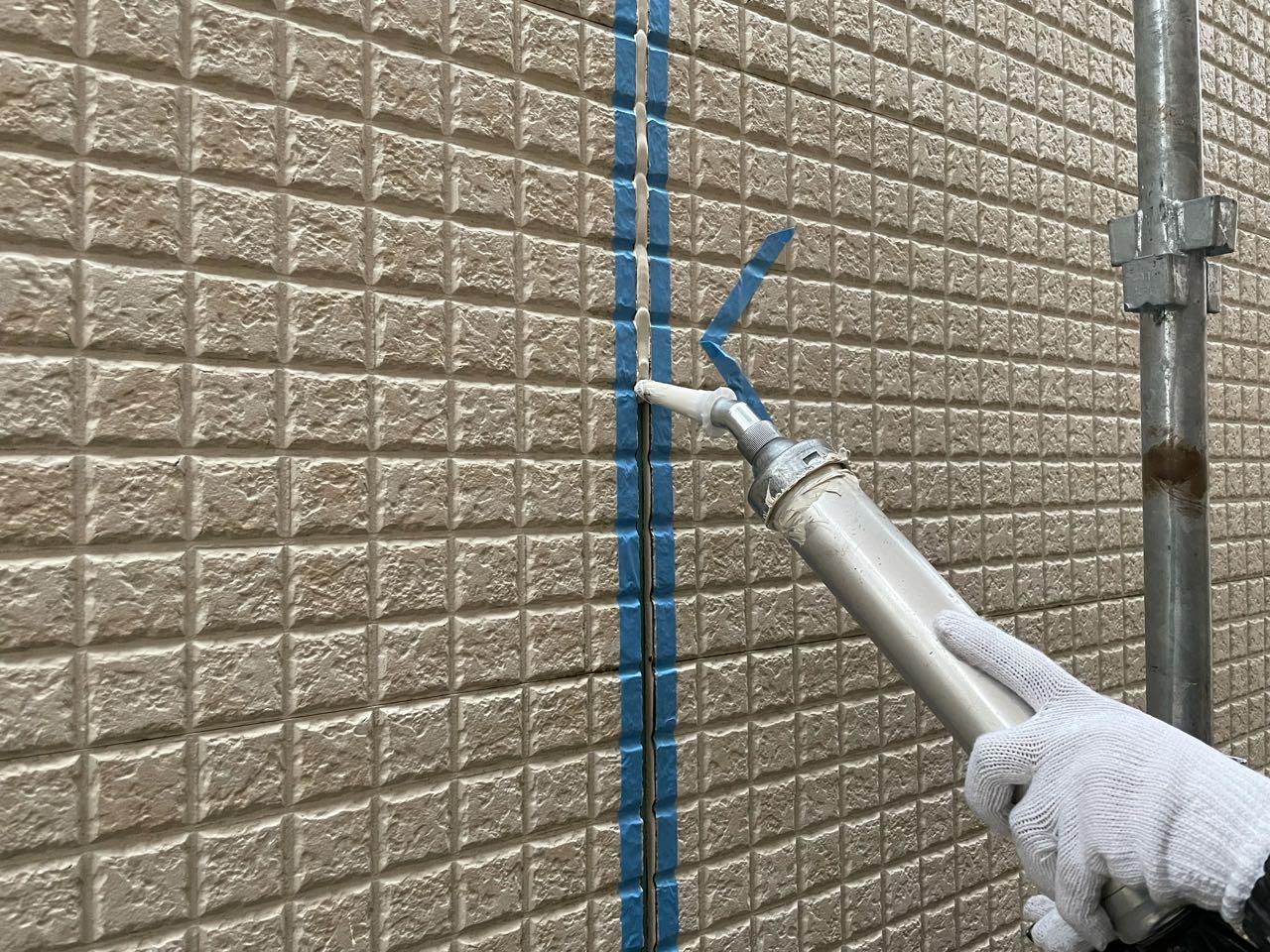 【シーリング工事】コーキング充填