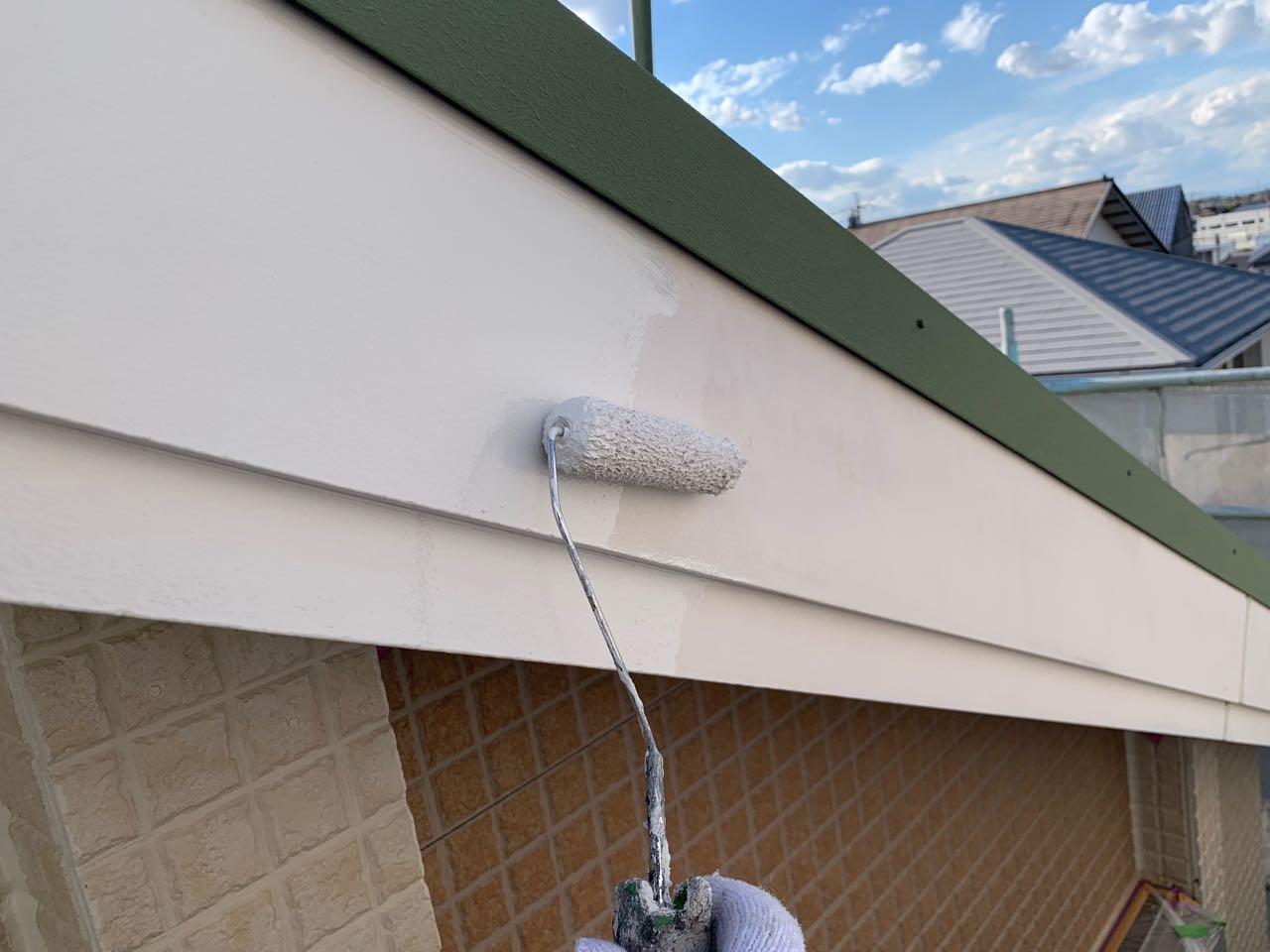 【破風・鼻隠し塗装】下塗り