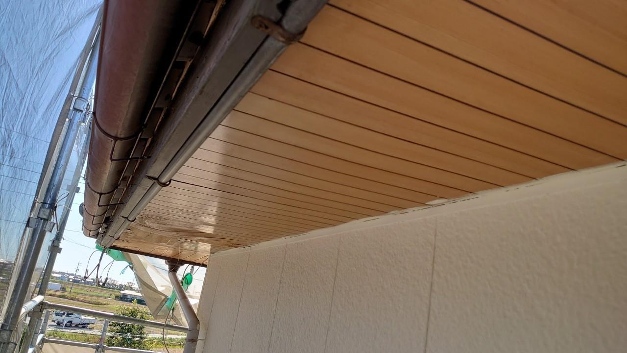 【軒天板金包み工事】施工前